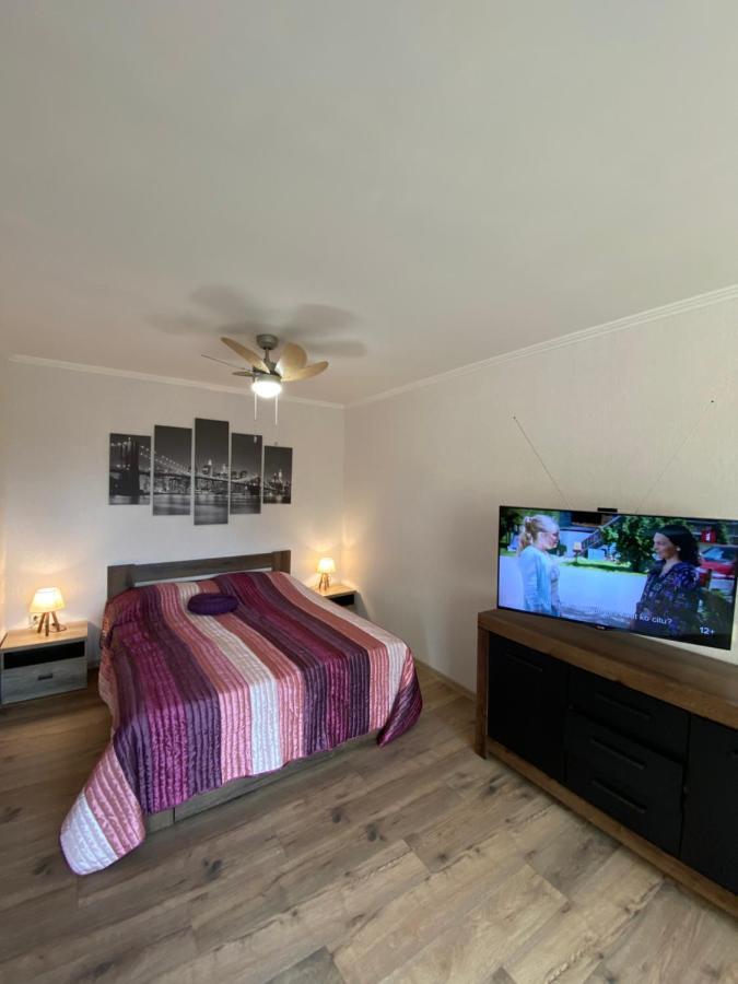 Apartment прелестное жильё у Akropole, бесплатная парковка. Riga
